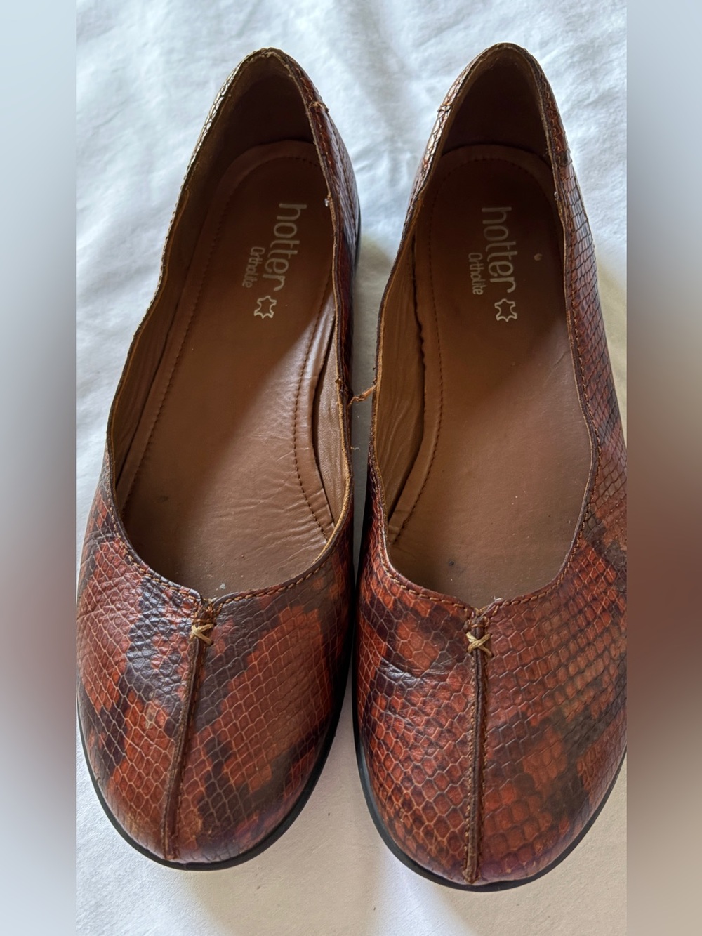 Hotter Ortholite Snake Print Leather Flats US 8